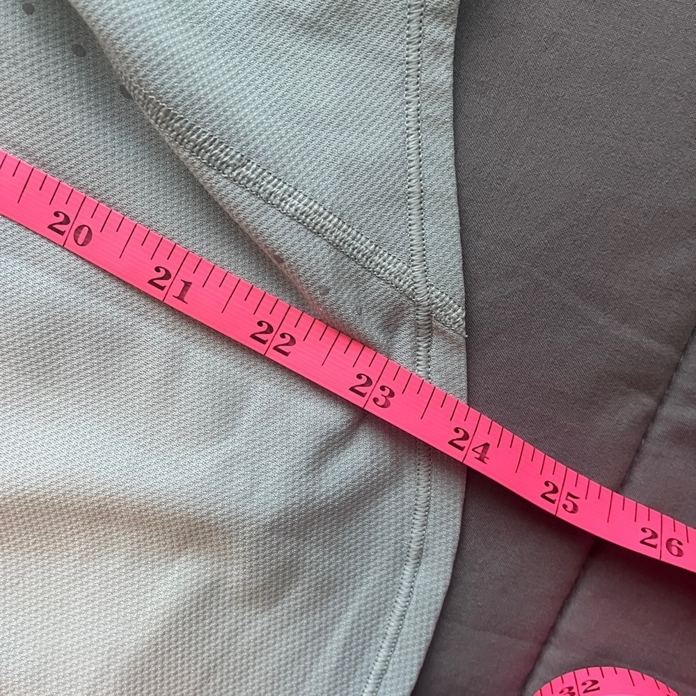 Lululemon Top, size 10? - Picture 3 of 5